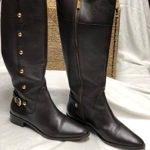 Michael Kors Eagle 07 Boots. Size 9.5